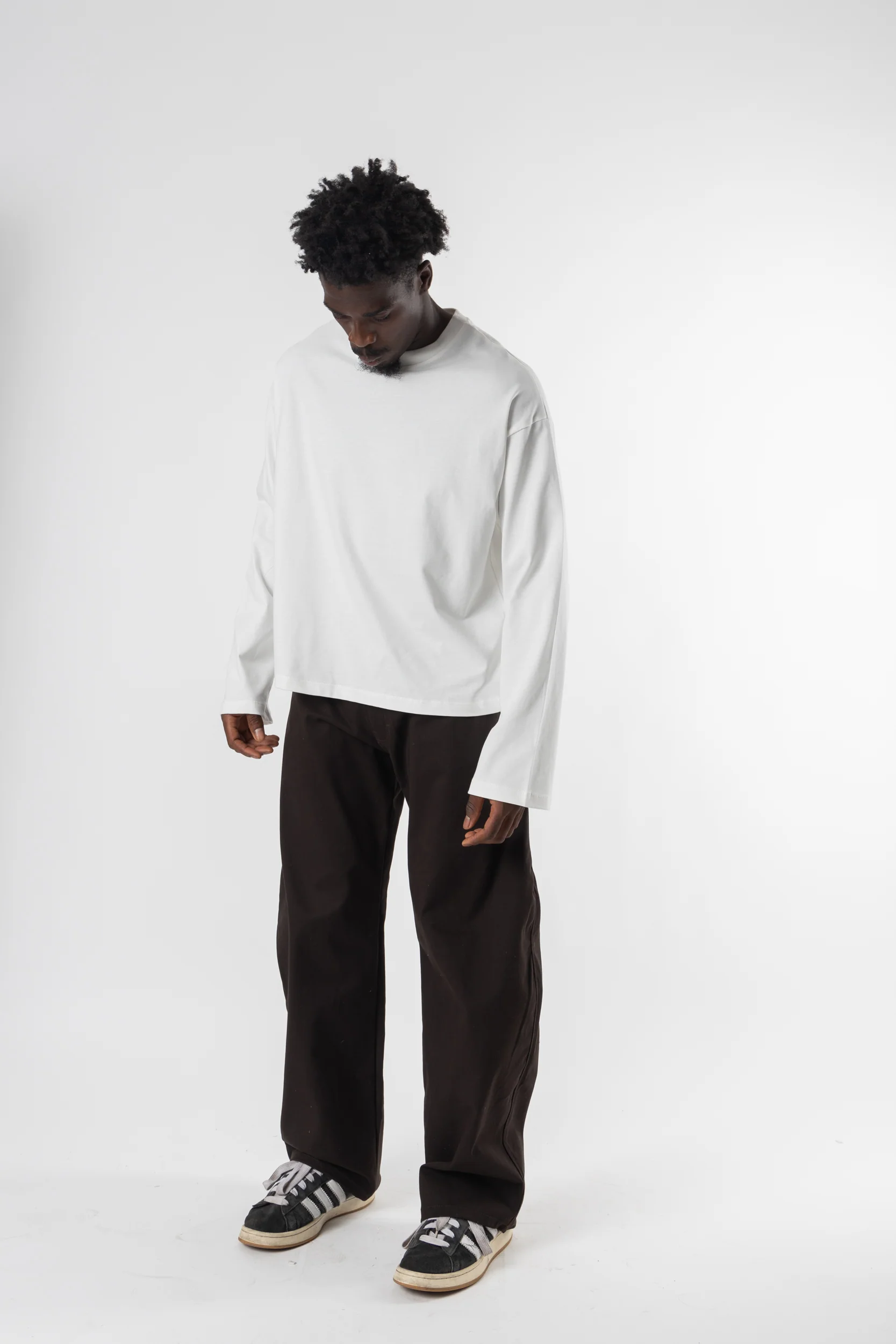 Longsleeve Cropped Blanks 220GSM Off White - Image 4