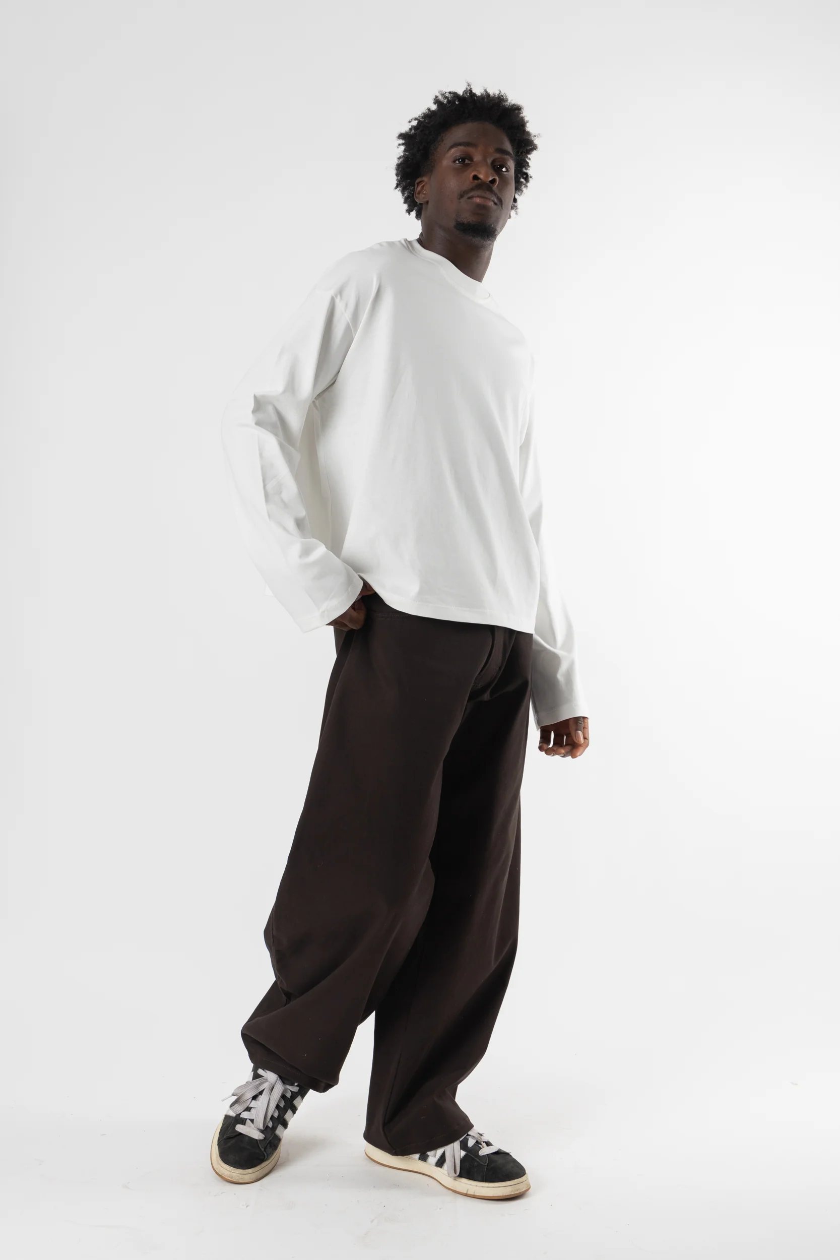Longsleeve Cropped Blanks 220GSM Off White - Image 6